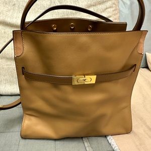 Tory Burch RADZIWILL bag. Like new!